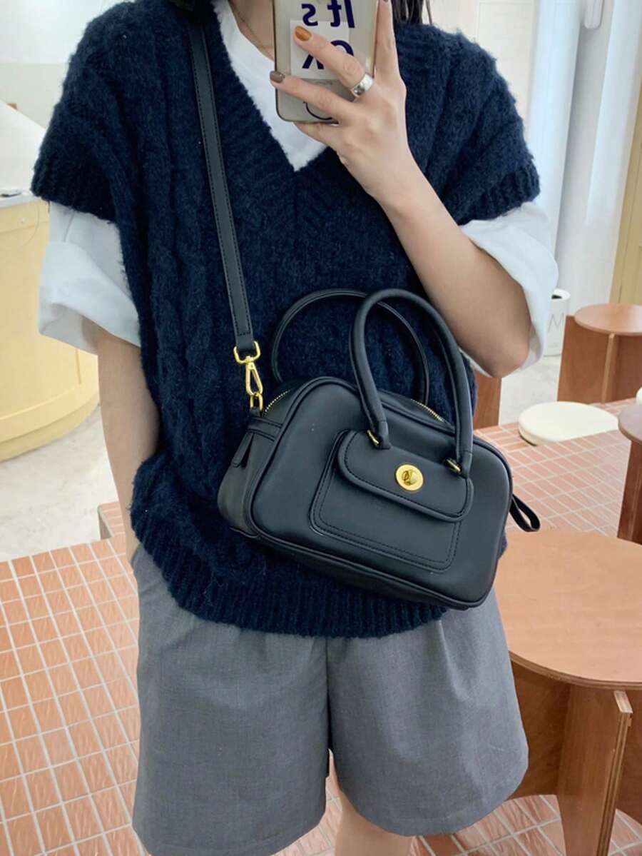 Small Square Bag Turn Lock Black - Black - View 1