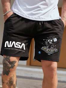Manfinity Homme Hombres Shorts con extraterrestre & con estampado de letra de cintura con cordón - Negro - Ver 1