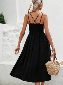 SHEIN Frenchy 素色前紐扣吊帶連衣裙 - 黑色 - 查看 6