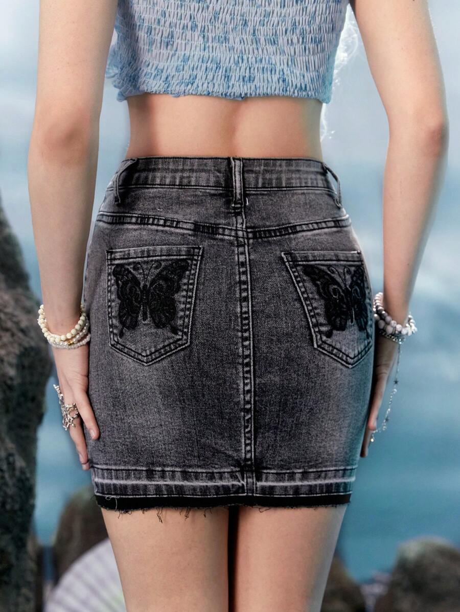 HANIBI 蝴蝶圖案牛仔半身裙 - 深灰色 - 查看 1