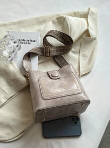 字母圖案方包迷你按扣