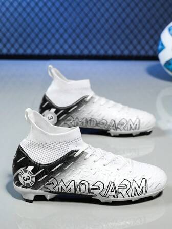 Men Letter Graphic Soccer Shoes, Lace-up Front Sporty Sneakers