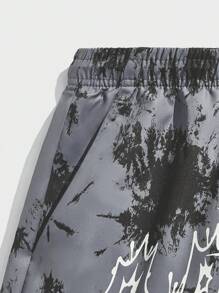 ROMWE MEN Street Life Guys Tie Dye Letter Print Drawstring Waist Shorts - Grey - View 4