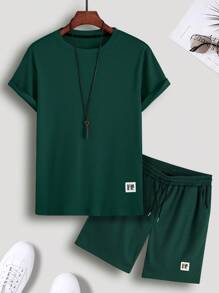 Manfinity Hypemode 男士字母貼布T恤和腰部抽繩短褲 - 墨綠色 - 查看 1