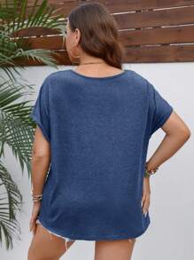 SHEIN LUNE Plus Batwing Sleeve Tee