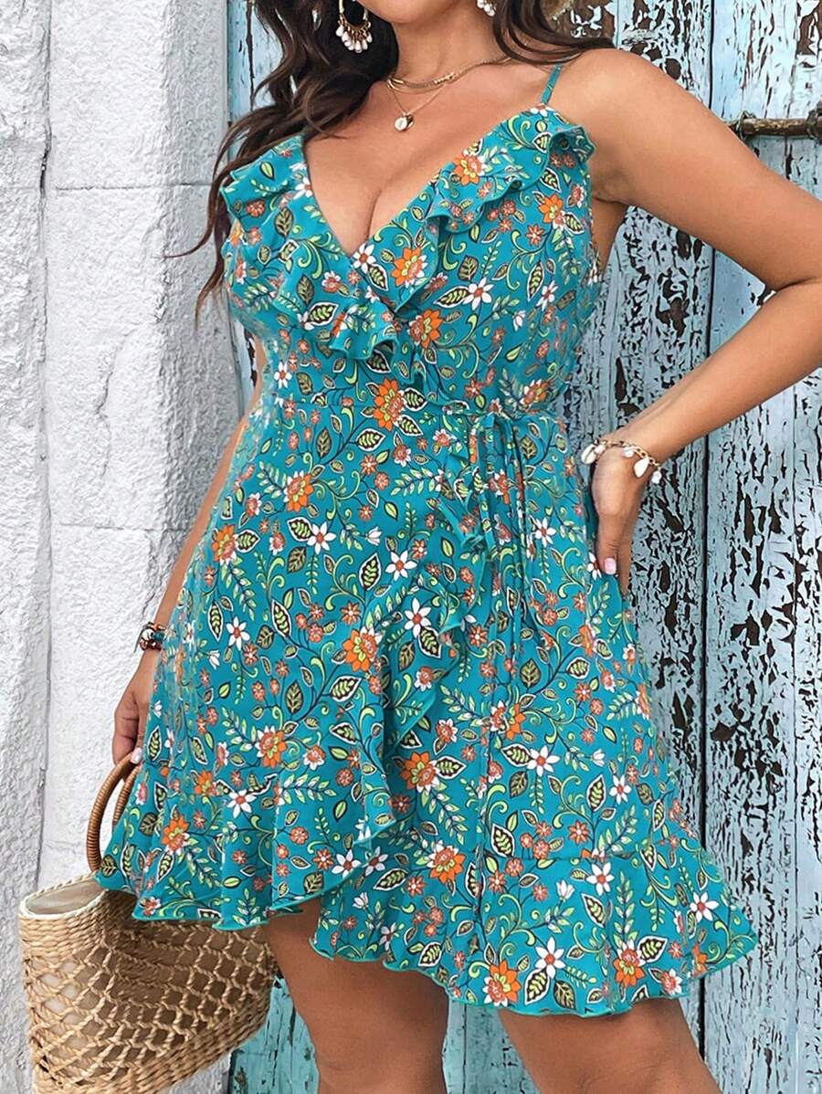 SHEIN VCAY 大碼印花荷葉邊圍裹側打結吊帶連衣裙 - 綠色 - 查看 1