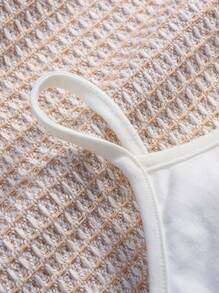 SHEIN Tween Girl Lip & Letter Graphic Lettuce Trim Cami Top & Shorts PJ Set - Multicolor - View 3