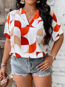 SHEIN LUNE 大碼幾何印花蝙蝠袖四分之一無紐扣開襟襯衫 - 彩色 - 查看 4