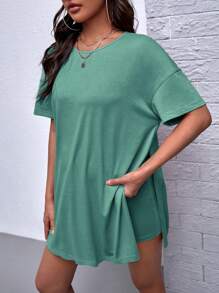 SHEIN Maternity Split Hem Drop Shoulder Tee & Adjustable Waist Cycling Shorts - Green - View 4