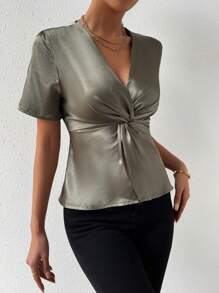 SHEIN Clasi 前扭結緞面襯衫 - 軍綠色 - 查看 5