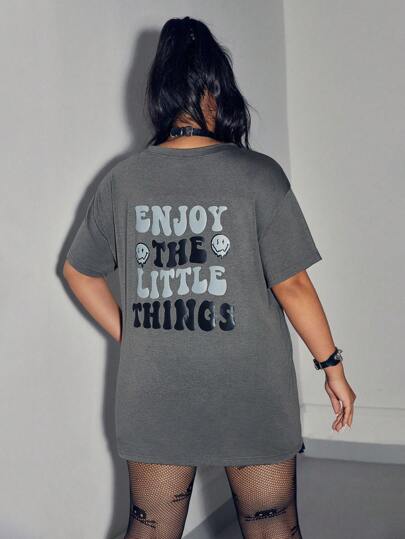 Street Life Plus Slogan Graphic Drop Shoulder Tee