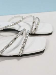 Women's Fashion Crystal Embellished Flat One-Strap Sandals, Versatile For Beach, Date, Street, Party, Banquet, Commute - White - View 6