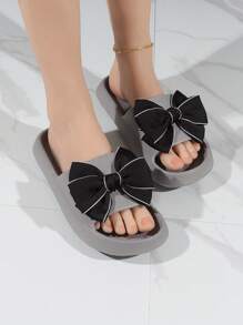 preppy Zapatillas para con diseño de lazo Chanclas banda única