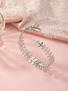 1 chiếc vòng tay thiết kế hình chiếc lá thời trang cho phụ nữ để làm quà tặng - Bạc - Xem 3