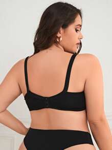 Plus Contrast Lace Underwire Bra - Black - View 2