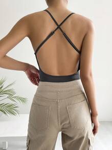 SHEIN EZwear 露背交叉吊帶連體衣