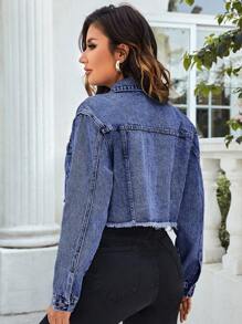 SHEIN Essnce 翻蓋口袋毛邊短款牛仔夾克 - 深色水洗藍 - 查看 2
