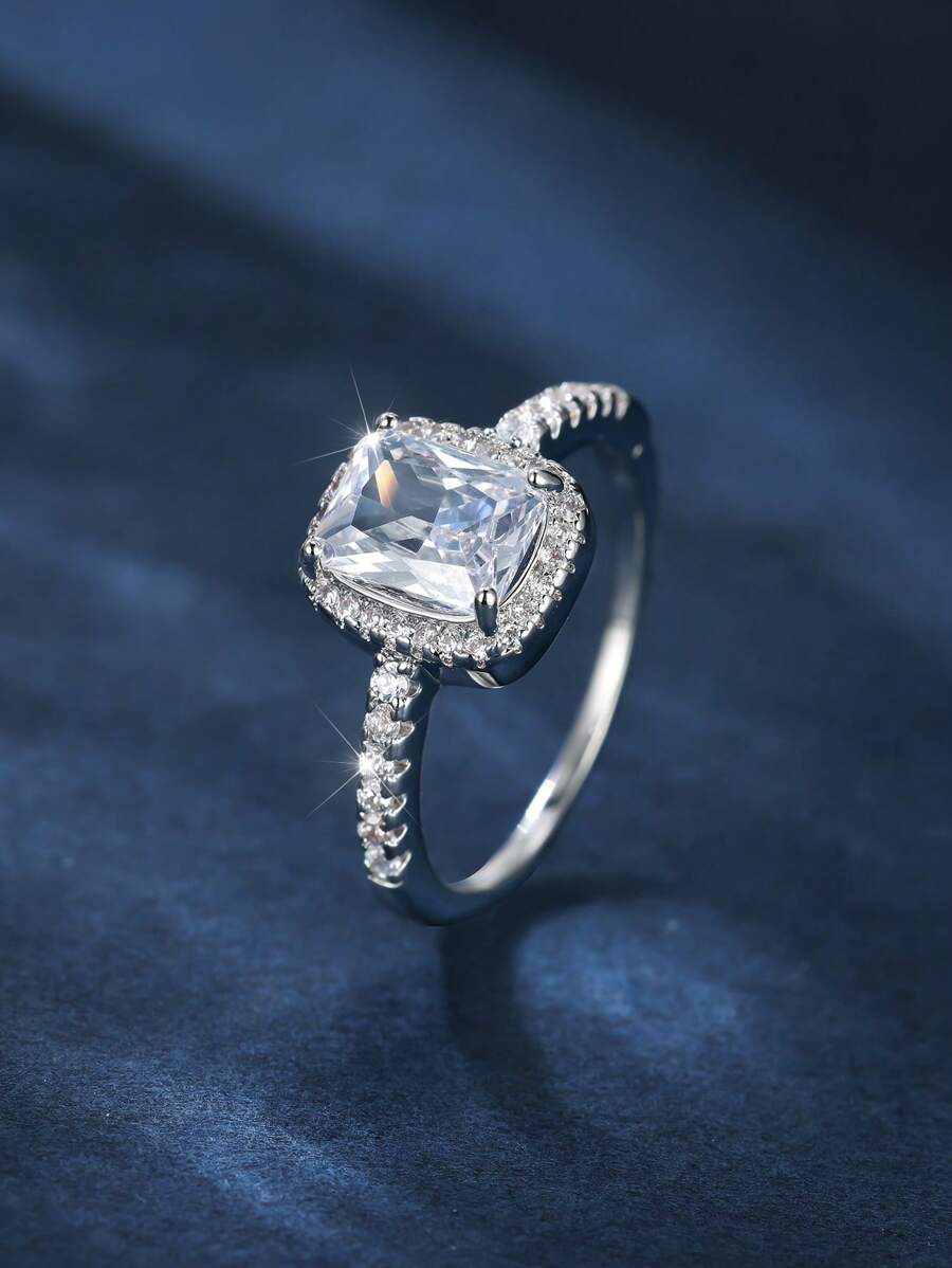 1入組魅力四射方晶鋯石裝飾戒指適合女士日常裝飾 - 銀色 - 查看 1