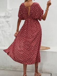 SHEIN Frenchy Ditsy Floral Print Batwing Sleeve Split Thigh Dress