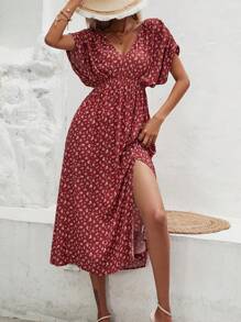 SHEIN Frenchy Ditsy Floral Print Batwing Sleeve Split Thigh Dress