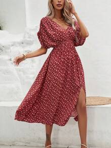 SHEIN Frenchy Ditsy Floral Print Batwing Sleeve Split Thigh Dress