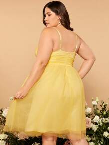 SHEIN Belle Plus Solid Mesh Cami Bridesmaid Dress - Yellow - View 4