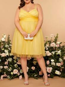 SHEIN Belle Plus Solid Mesh Cami Bridesmaid Dress - Yellow - View 1