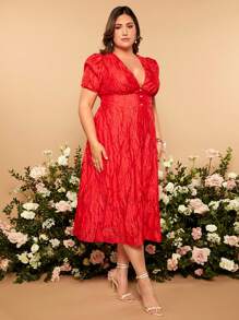 SHEIN Belle 大碼深V領泡泡袖連衣裙