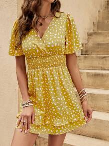 SHEIN VCAY 滿版印花蝴蝶袖連衣裙 - 黃色 - 查看 1