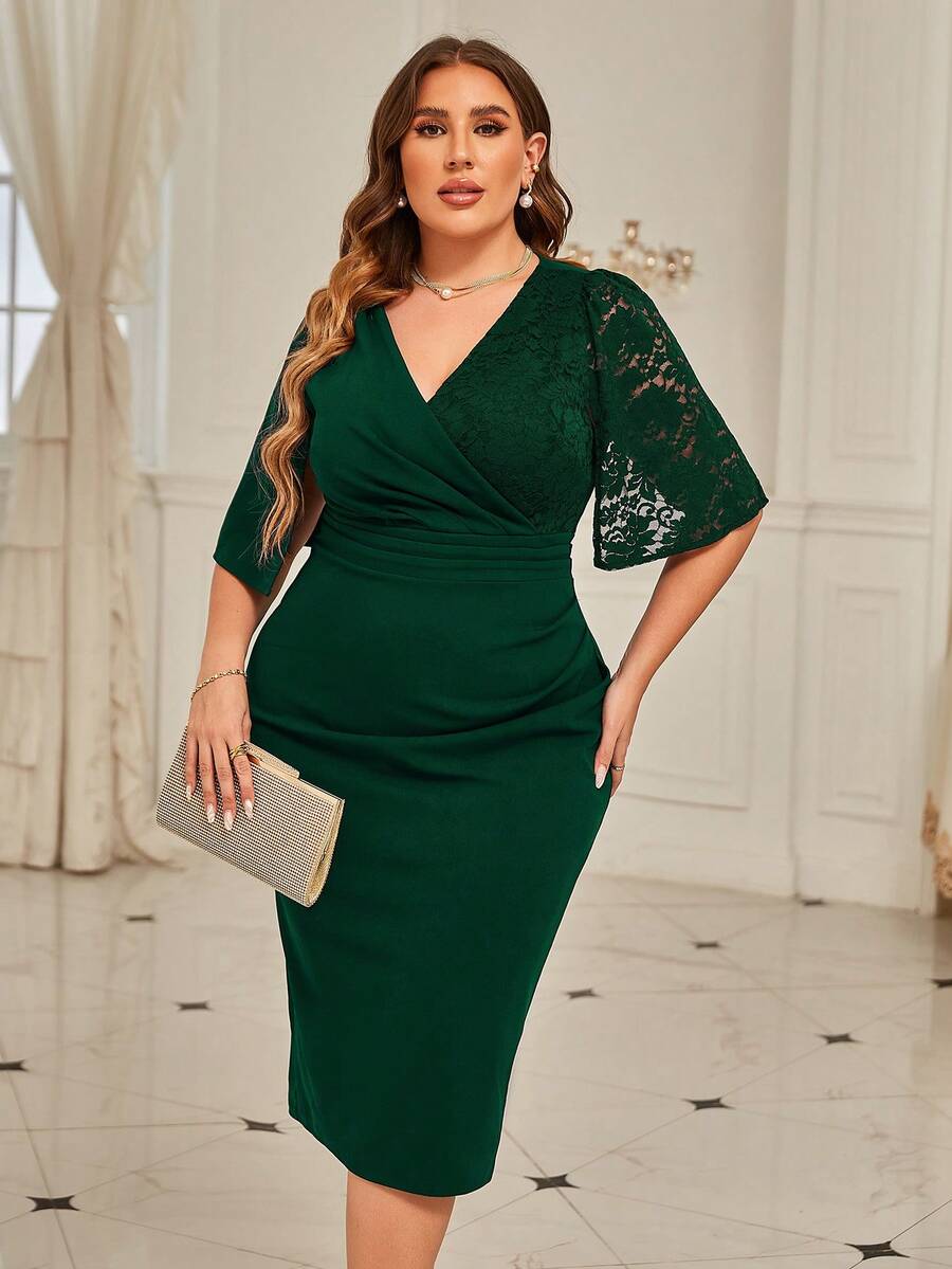 CurvySweet Đầm Plus Size Tương phản ren Chia Trọn gói màu trơn Thanh lịch - Màu xanh lá cây đậm - Xem 1