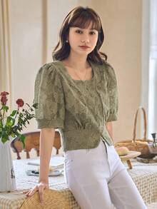 DAZY 花卉蕾絲泡泡袖前紐扣襯衫 - 綠色 - 查看 9