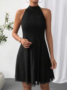 SHEIN Privé Solid Halter Neck A-line Dress - Black - View 3