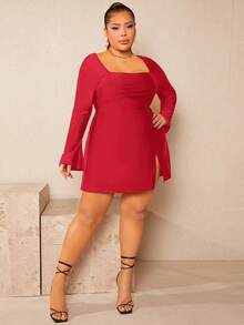 SHEIN SXY 大碼性感開衩 高衩純色連衣裙 - 紅色 - 查看 4