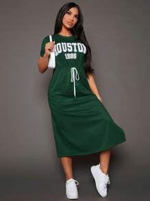 Màu xanh lá cây đậm