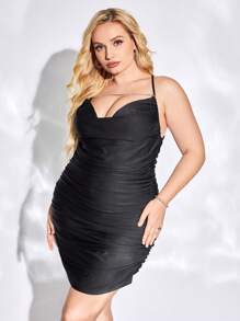 evoluSHEIN X Anitta Đầm Plus Size Lộ Lưng Chuỗi Hội Chữ thập Vắt Pha lê kim cương Xù màu trơn Gợi cảm - màu đen - Xem 5