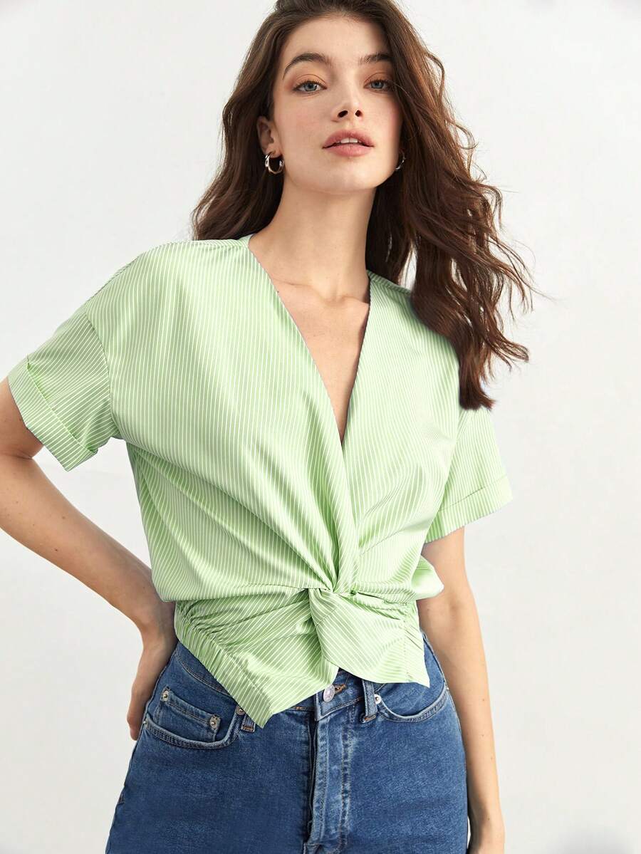 BizChic Áo sơ mi nữ xoắn lại Sọc Giải trí - Màu xanh Bạc hà - Xem 1