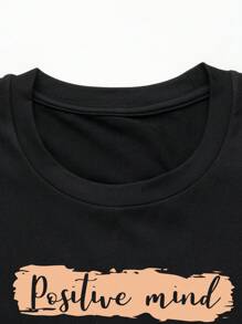 SHEIN LUNE Plus Christmas Letter Graphic Tee