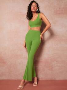 evoluSHEIN X Anitta Solid Crop Tank Top & Flare Leg Pants - Lime Green - View 4