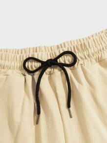 ROMWE MEN Prep Nam Đồ họa Chữ cái Eo dây rút Quần short - Màu Khaki - Xem 4