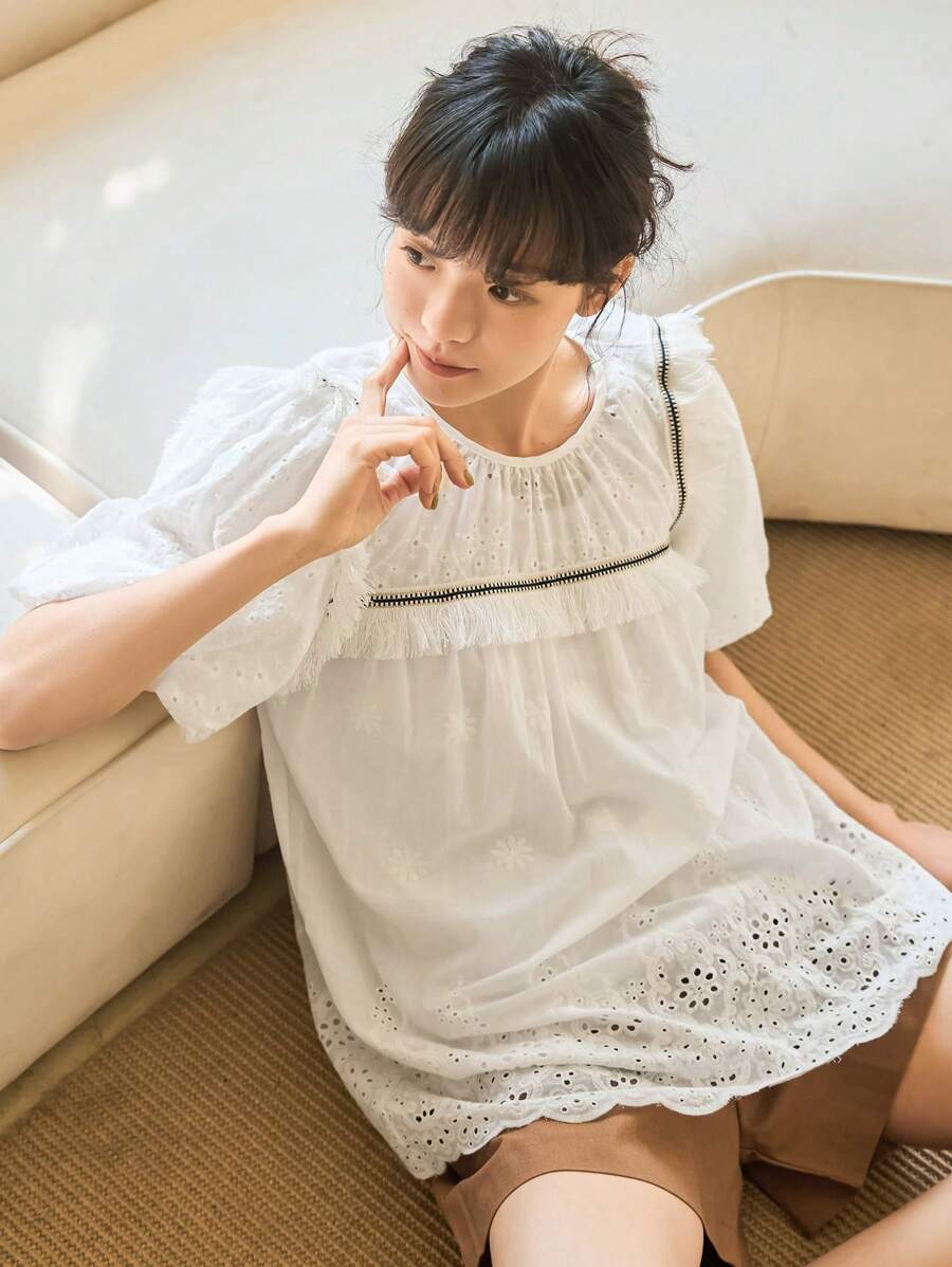 DAZY Eyelet Embroidery Fringe Trim Puff Sleeve Blouse - White - View 1