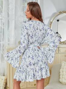 Nina Bonheur Áo choàng Nữ Thắt lưng Viên lá sen Xù Hoa Tất cả trên in - trắng - Xem 3