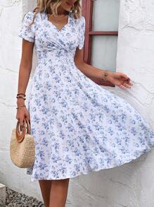 SHEIN LUNE Ditsy Floral Print Surplice Neck Dress - White - View 2