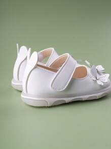 Baby Girls Butterfly & Rhinestone Decor Hook-and-loop Fastener Design Sweet & Cute Mary Jane Flats For Outdoor