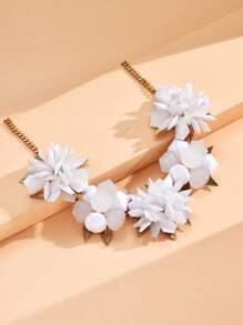 Flower Decor Necklace - White - View 2
