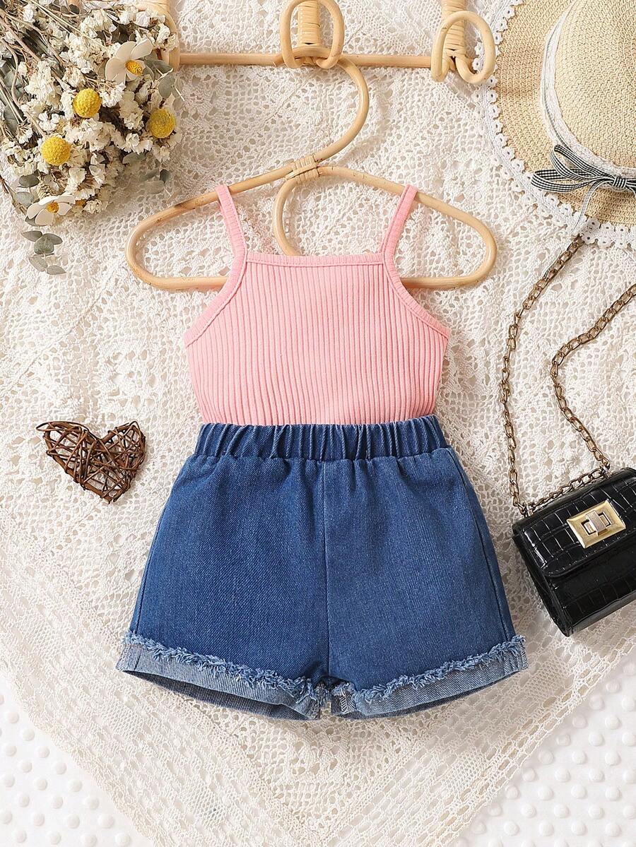 嬰兒條紋針織吊帶上衣和毛邊緣牛仔短褲 - 彩色 - 查看 1