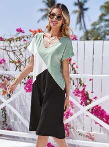 RueChic Colourblock V Neck Tee Dress - Multicolor - View 3