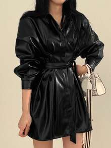 素色落肩袖腰帶PU皮革襯衫洋裝