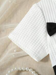 SHEIN Đầm em bé Nơ Bướm Xếp li Nút phía trước Khối Màu - Đen và trắng - Xem 5