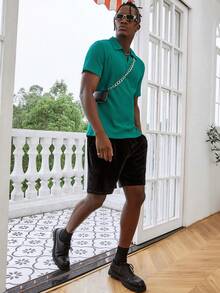 Manfinity Men Solid Textured Polo Shirt - Green - View 5