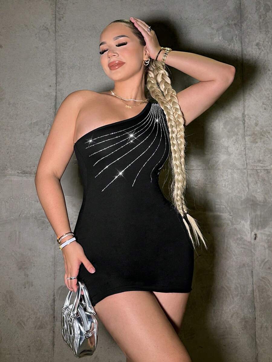 SHEIN SXY 水鑽細節單肩緊身連衣裙 - 黑色 - 查看 1